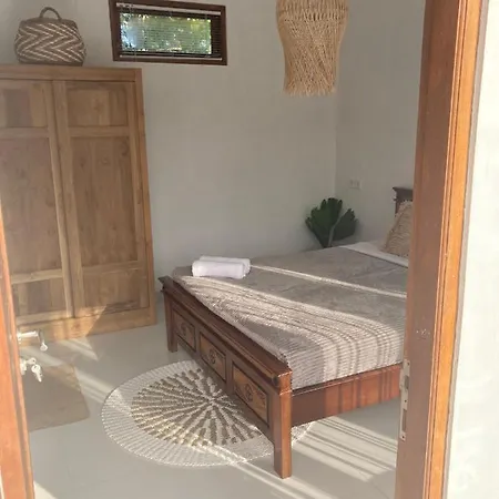 Villa Iris Homestay Uluwatu Exterior foto