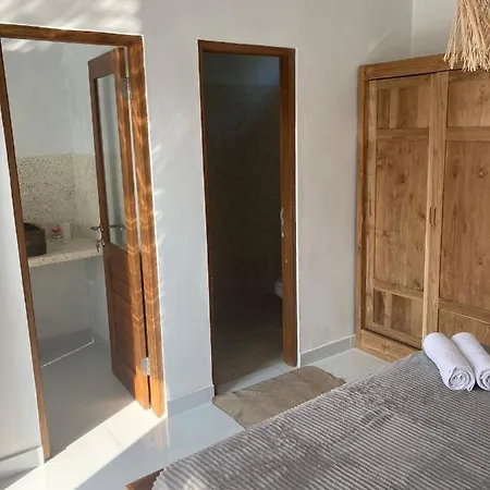 Villa Iris Homestay Uluwatu Exterior foto