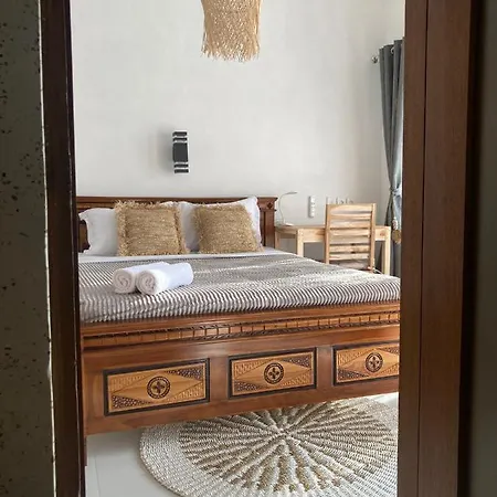 Villa Iris Homestay Uluwatu Exterior foto